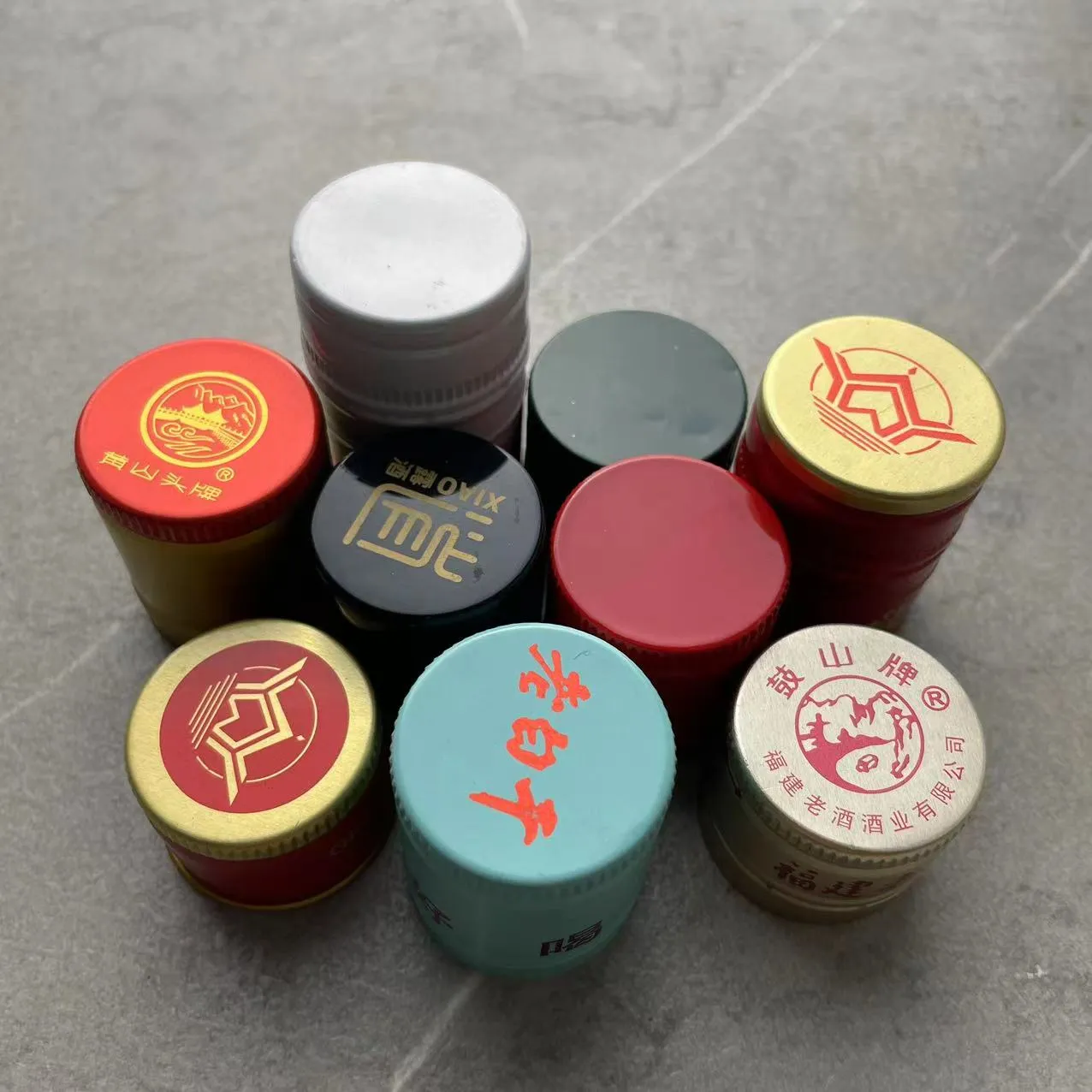 أغطية روب الألومنيوم