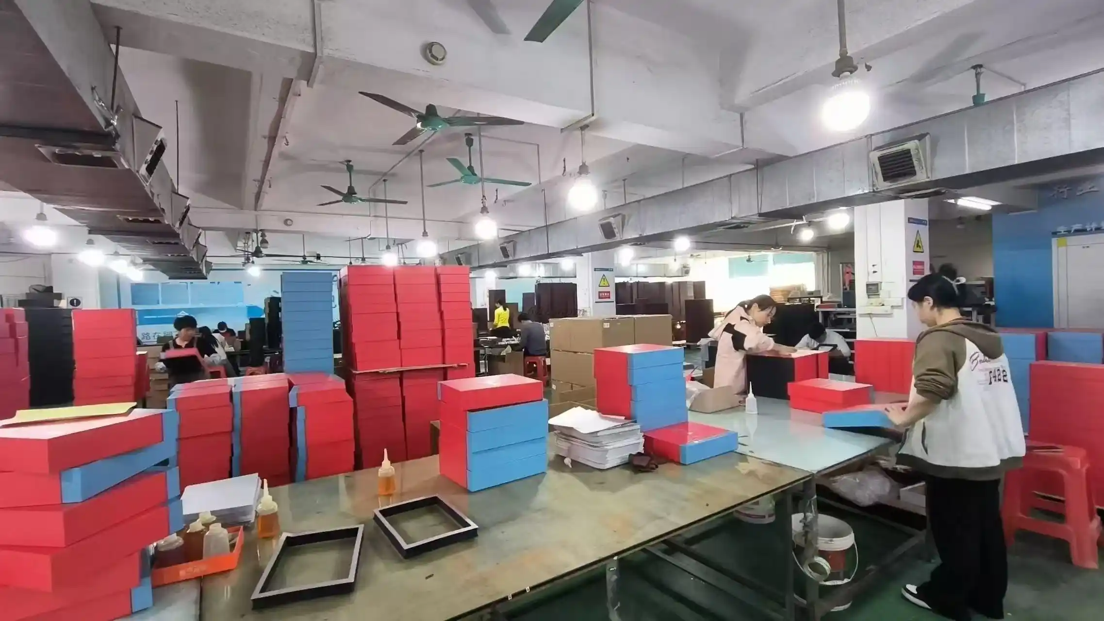 زجاجة مشروبات روحية زجاجية